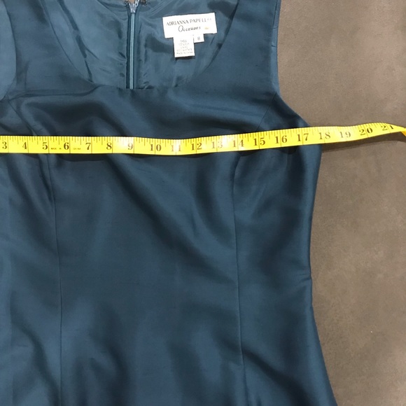 Adrianna Papell Silk dress size 8 - Picture 6 of 6